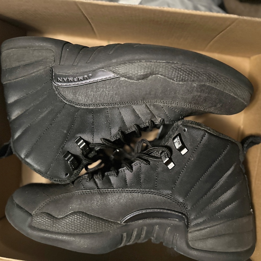 Jordan 12 Retro Winter